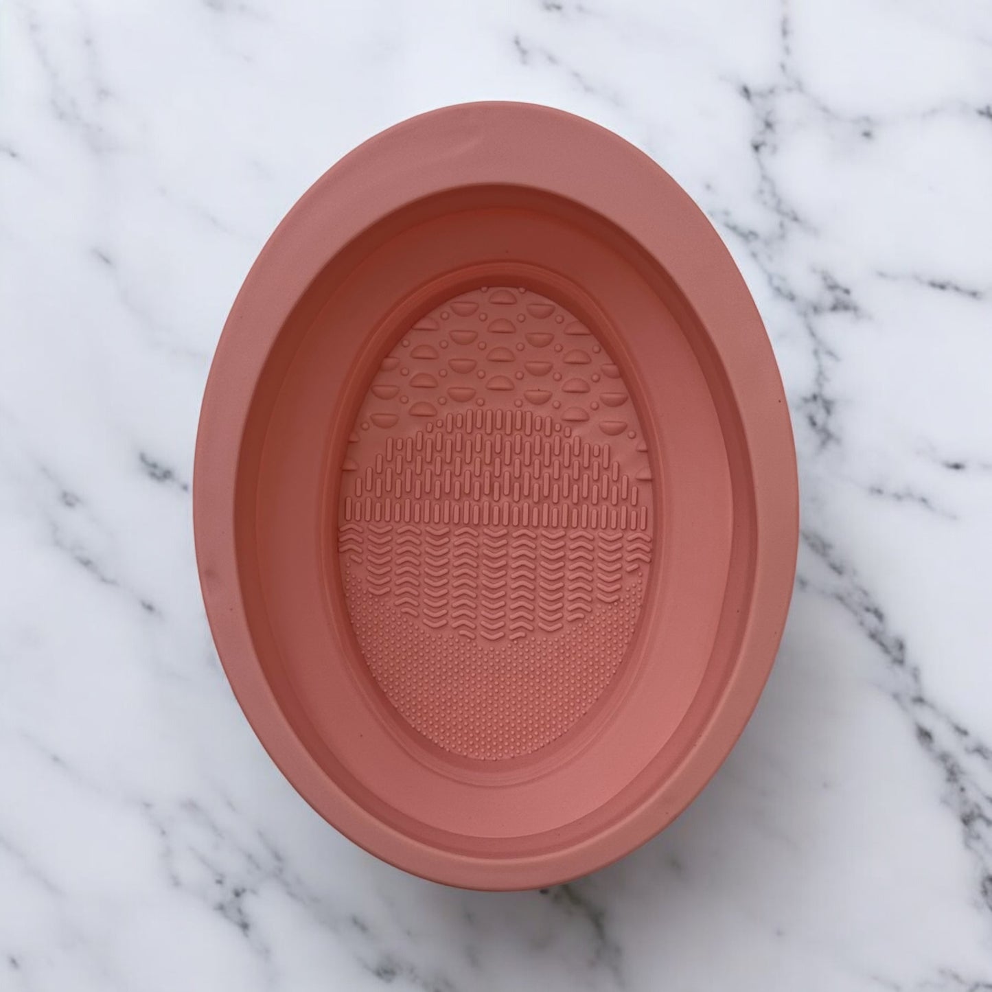 Brush Bath – אמבטיה מפנקת למברשות 🛁✨